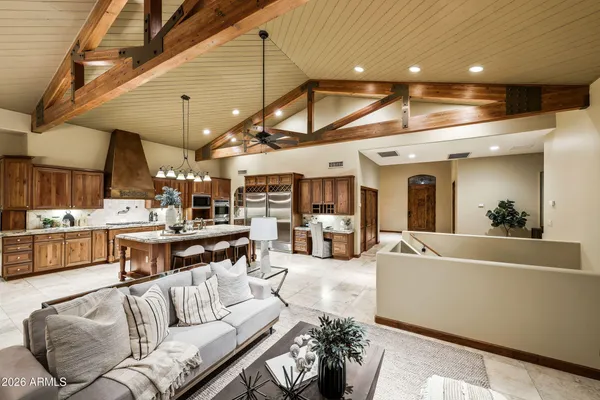 $2,250,000 | 13201 North 65th Drive, Glendale, AZ 85304