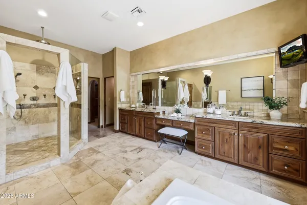 $2,250,000 | 13201 North 65th Drive, Glendale, AZ 85304