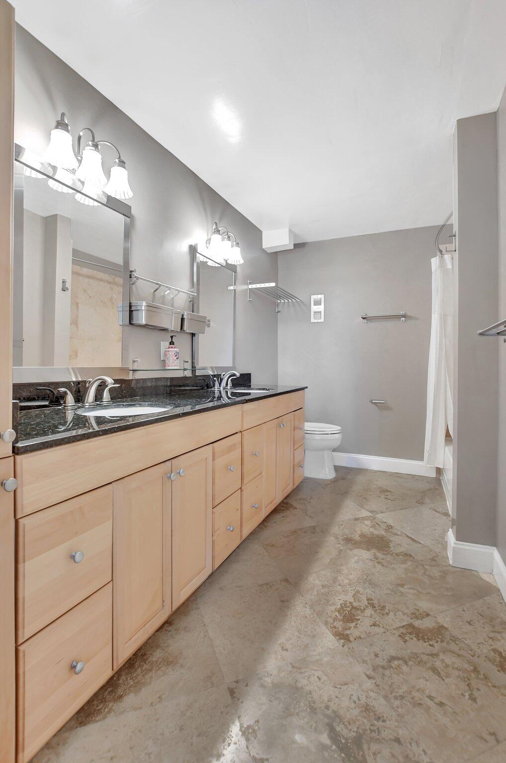 6461 Northwest 2nd Avenue, Unit 516 Boca Raton, FL 33487 - Photo 21 of 43 main bathroom