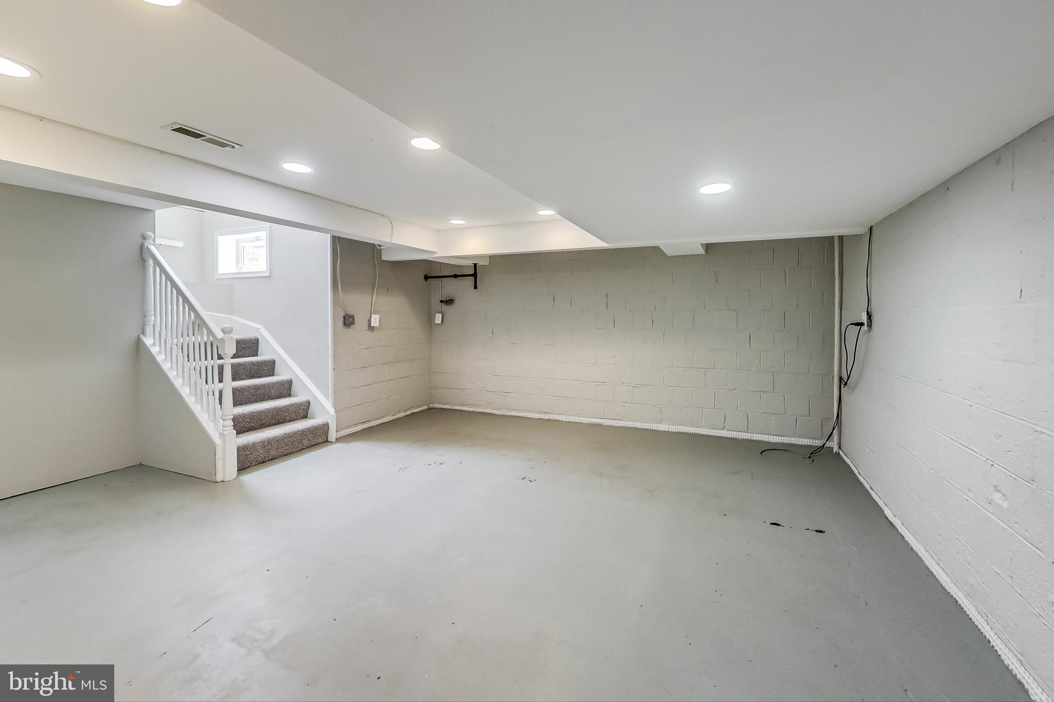 8617 Lynbrook Drive Bethesda, MD 20814 - Photo 29 of 48 a view of an empty room with a window