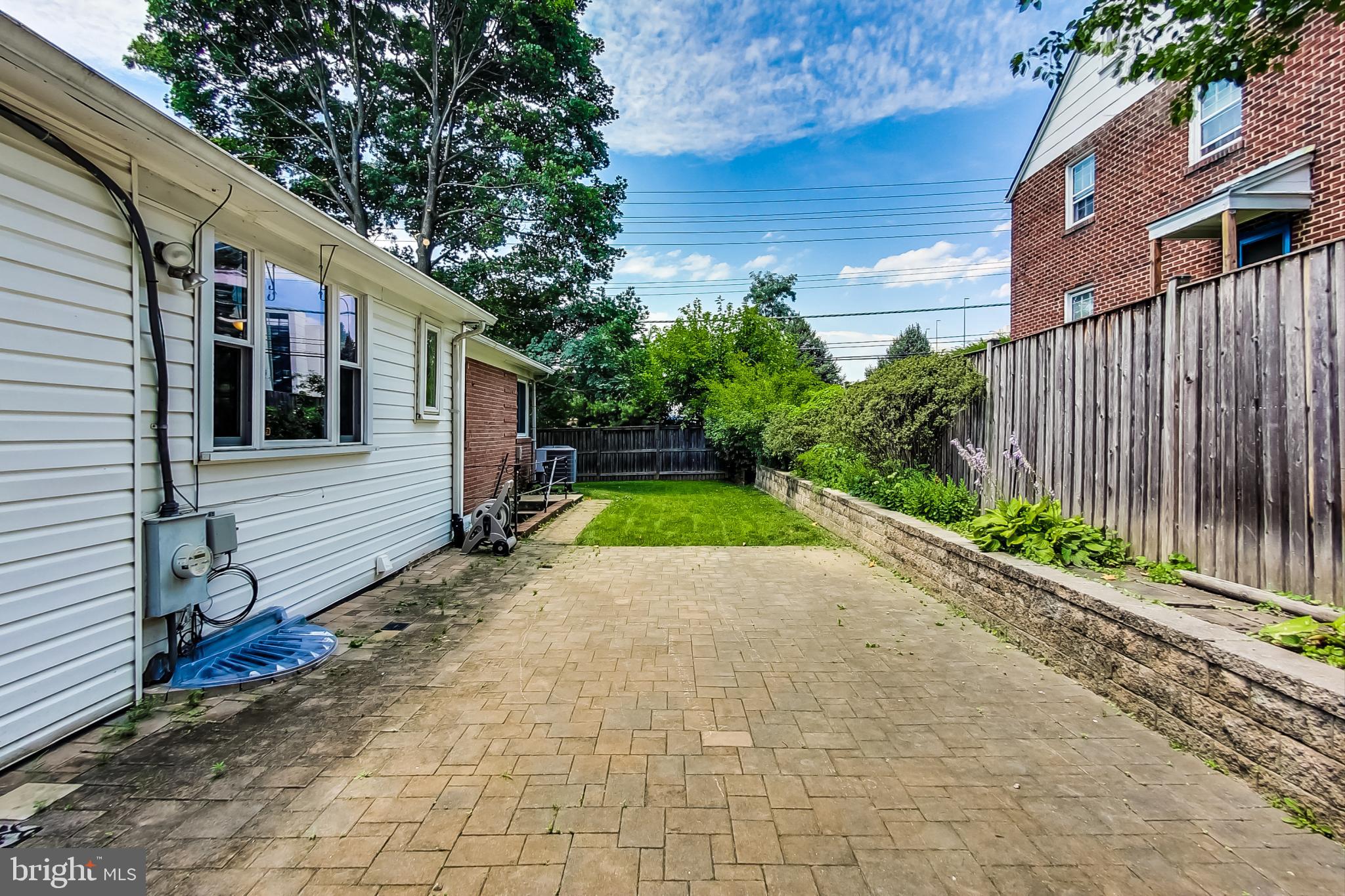 8617 Lynbrook Drive Bethesda, MD 20814 - Photo 41 of 48 a view of backyard with plants and outdoor seating