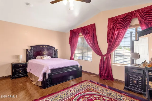 a very nice looking room with many windows