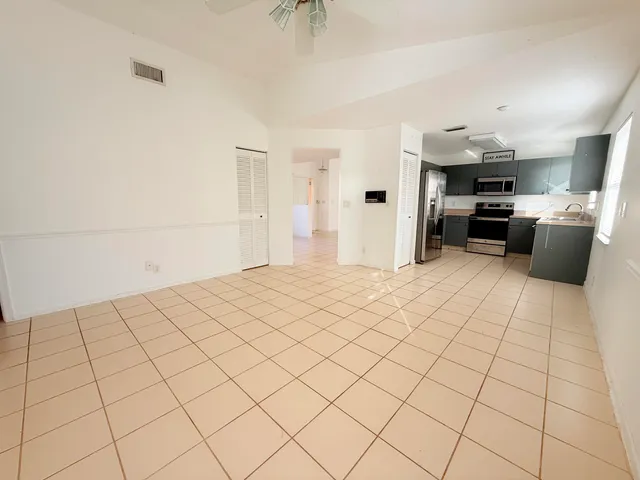 $2,800 | 2645 Country Golf Drive, Wellington, FL 33414