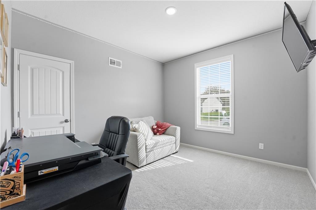 20916 West 190th Pl Spring Hill Spring Hill, KS 66083 - Photo 15 of 25