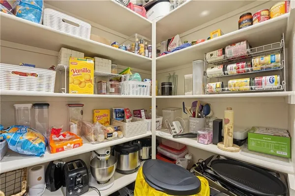 $457,900 | 20916 West 190th Pl Spring Hill, Spring Hill, KS 66083