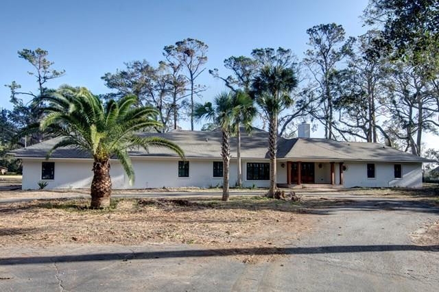 114 Tall Pine Road St. Simons Island, GA 31522 - Photo 1 of 1