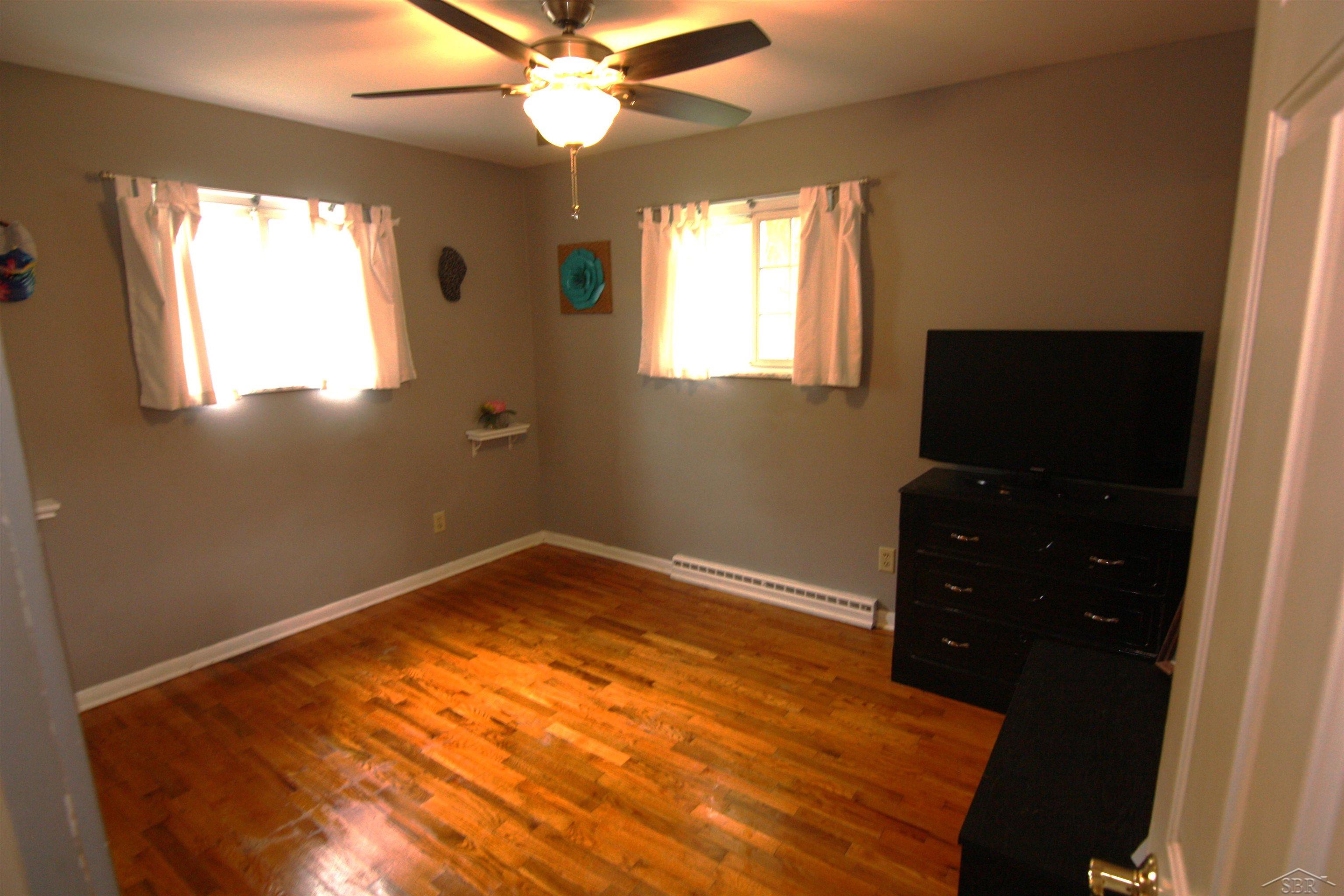 1370 Midland Road Saginaw, MI 48638 - Photo 10 of 23 50111917-9.JPG