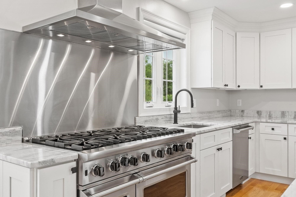 24 Townsend Road Shirley, MA 01464 - Photo 10 of 42