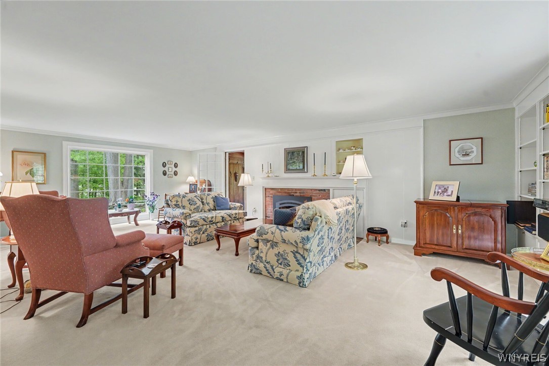4233 Freeman Road Orchard Park, NY 14127 - Photo 20 of 50 Living room