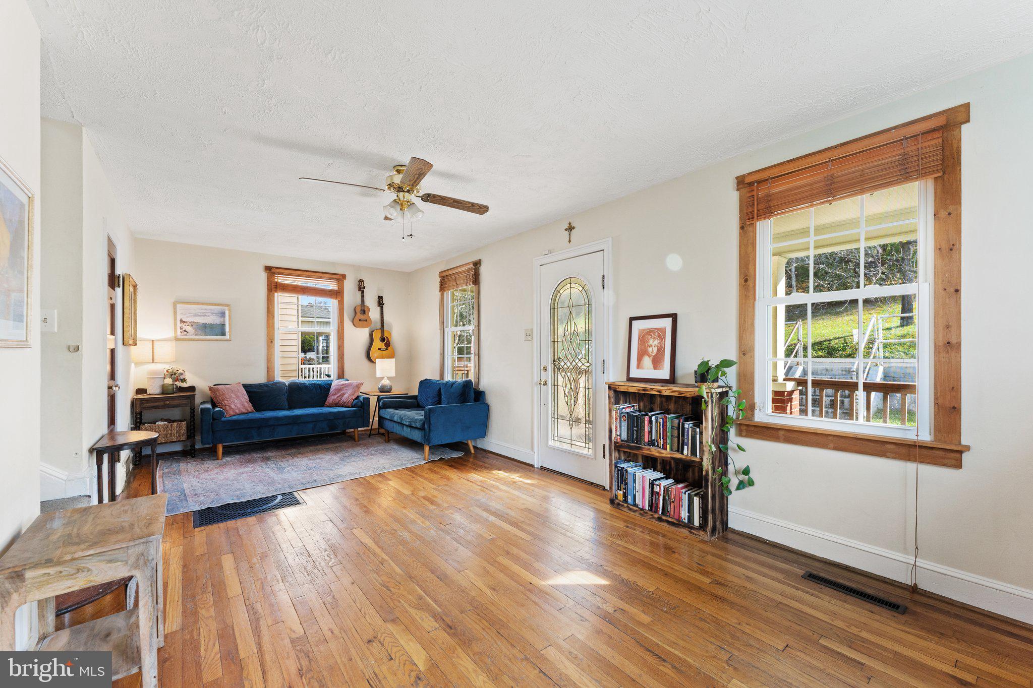 104 Front Royal Road Strasburg, VA 22657 - Photo 11 of 48 Gallery Image 11