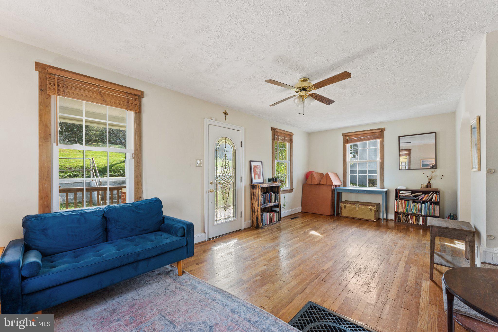 104 Front Royal Road Strasburg, VA 22657 - Photo 10 of 48 Gallery Image 10