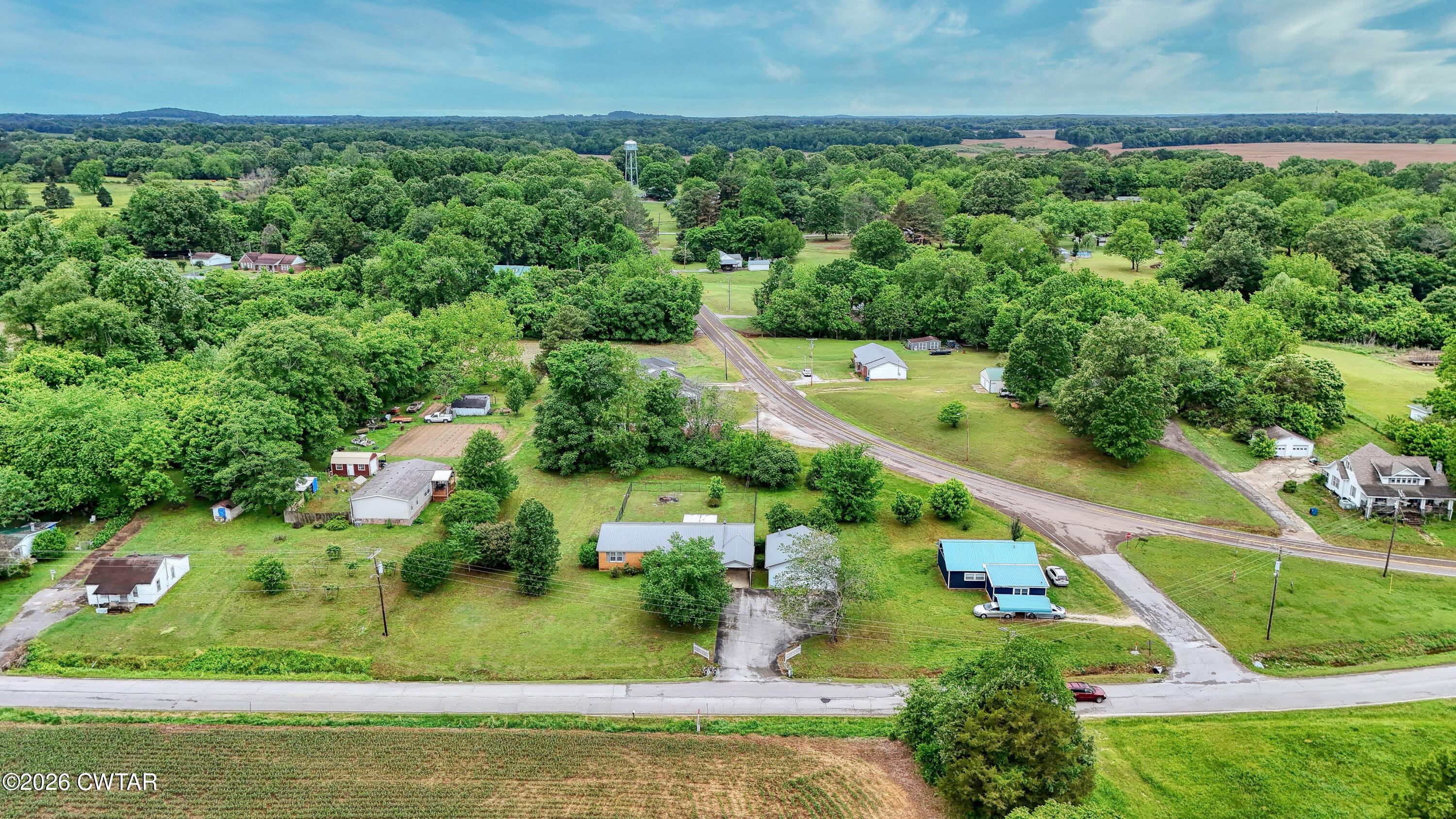 90 Terry Road Huntingdon, TN 38344 - Photo 4 of 28 DJI_20260429103441_0162_D