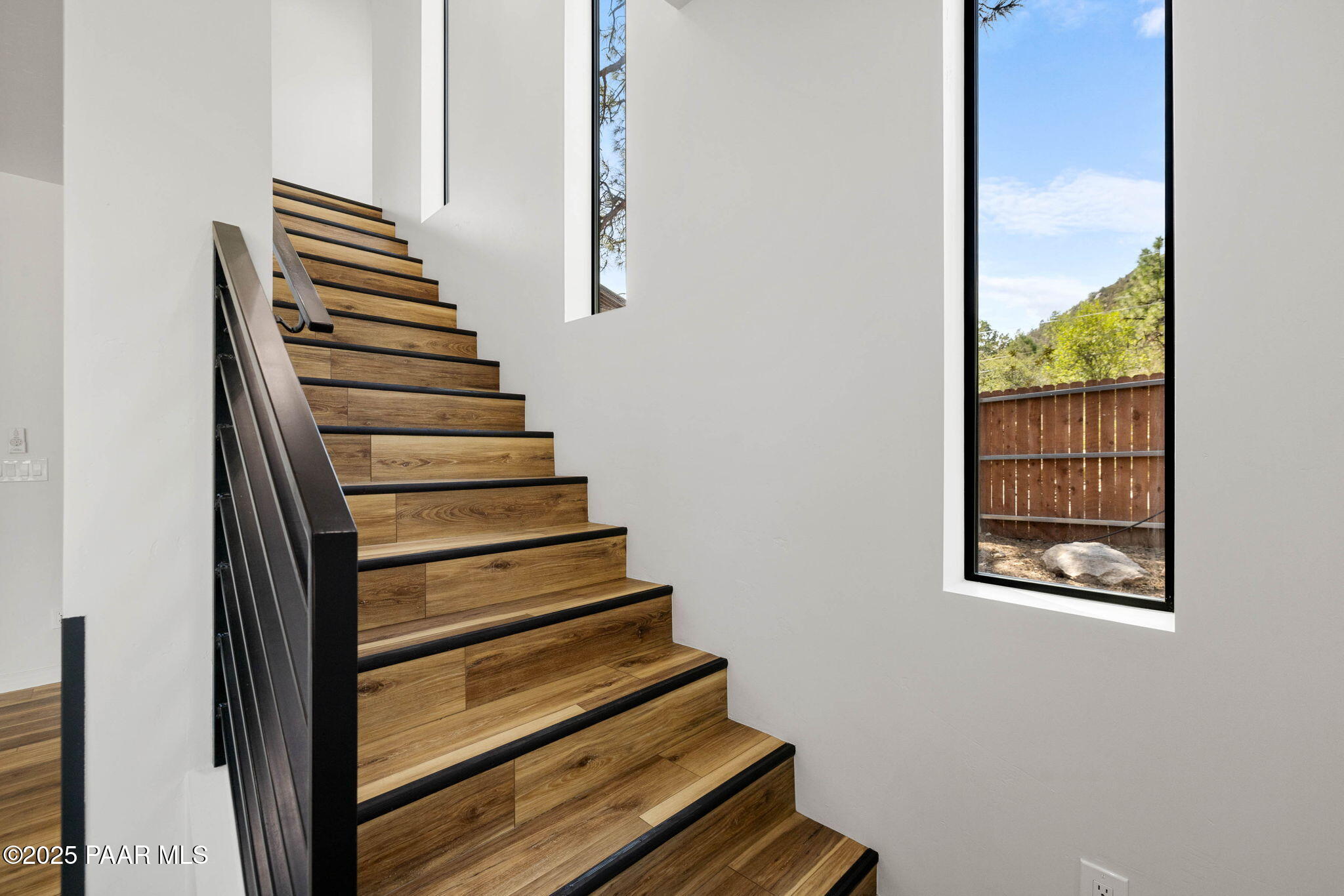 2196 Thumb Butte Road Prescott, AZ 86305 - Photo 16 of 42 Stairs