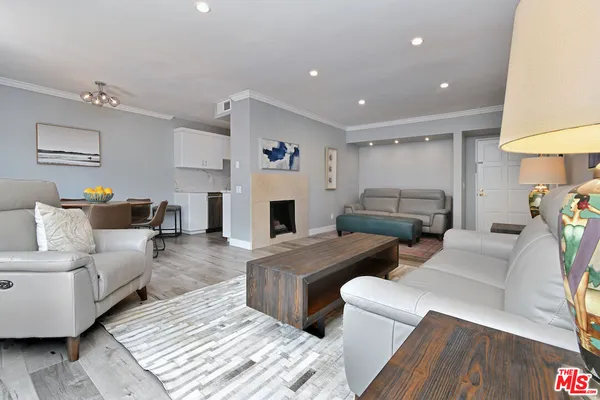 $749,000 | 2345 Roscomare Road, Unit 205, Los Angeles, CA 90077