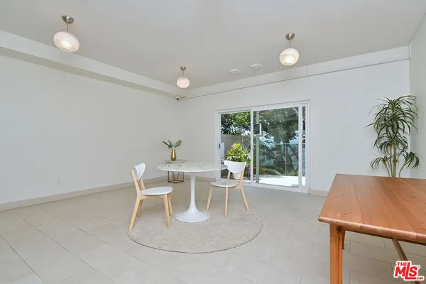 $749,000 | 2345 Roscomare Road, Unit 205, Los Angeles, CA 90077