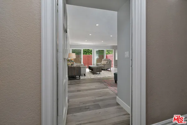 $749,000 | 2345 Roscomare Road, Unit 205, Los Angeles, CA 90077