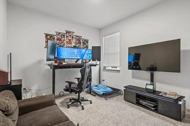 $2,250 | 3001 Egan Drive, Pflugerville, TX 78660