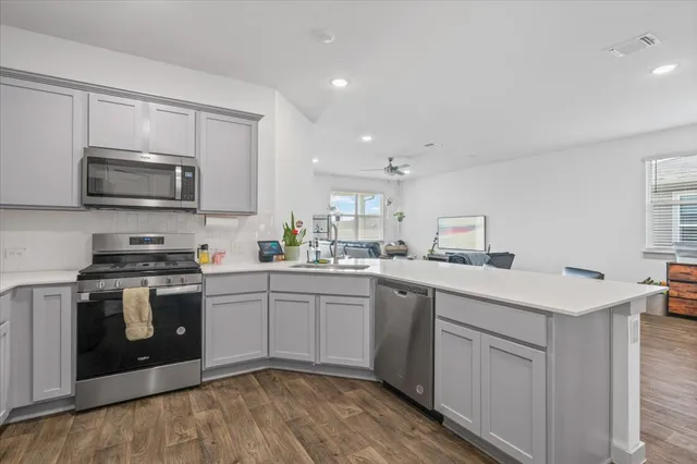 $2,250 | 3001 Egan Drive, Pflugerville, TX 78660