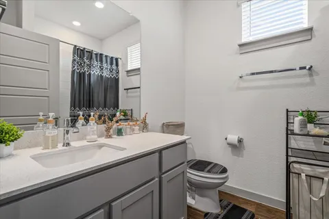 $2,250 | 3001 Egan Drive, Pflugerville, TX 78660