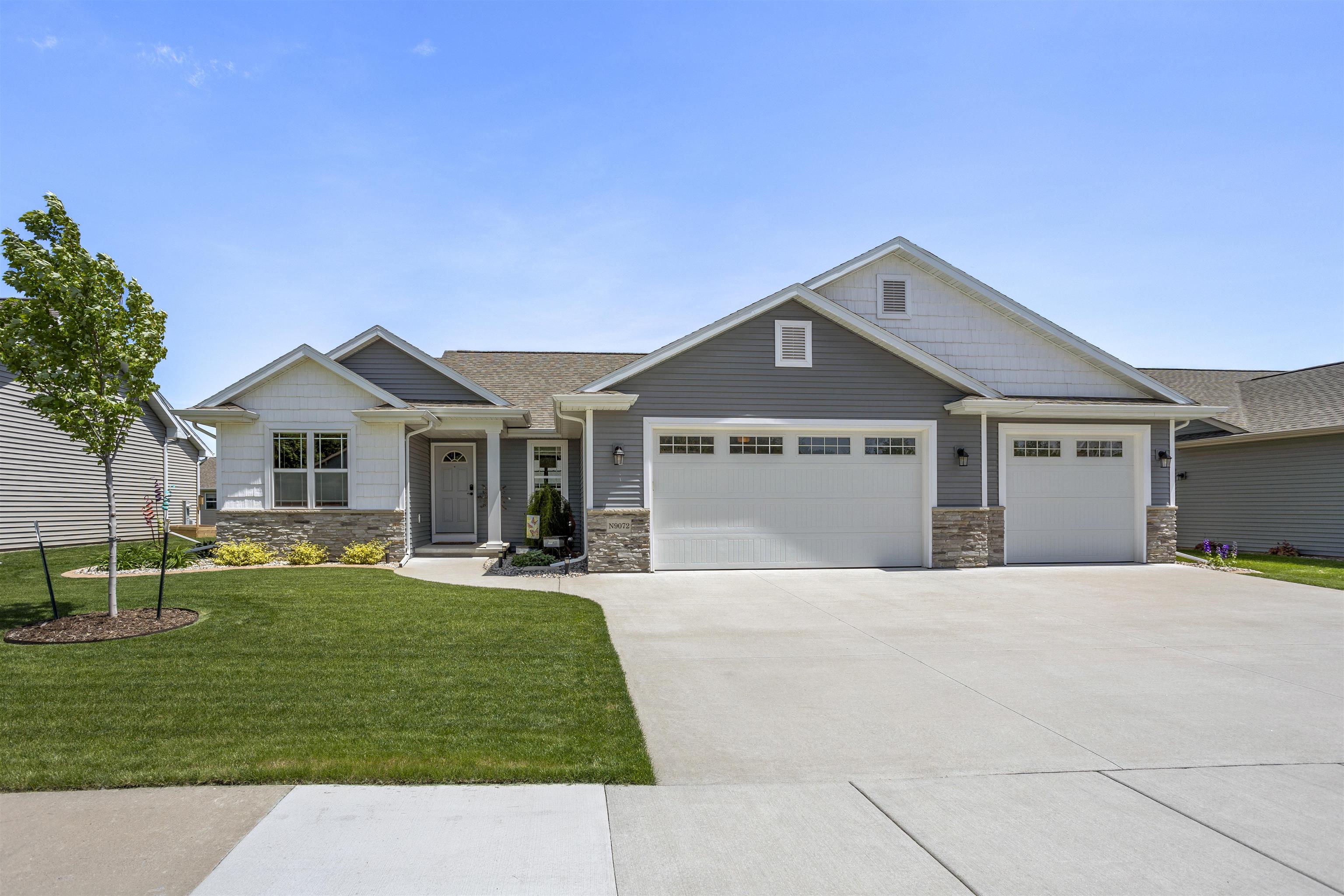 N9072 Lilac Road Menasha, WI 54952 - Photo 1 of 1