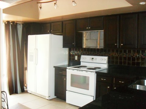 4101 East Bloomfield Road Phoenix, AZ 85032 - Photo 2 of 5 Kitchen