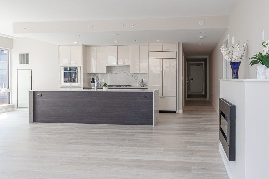 110 Broad Street, Unit 404 Boston, MA 02110 - Photo 4 of 14