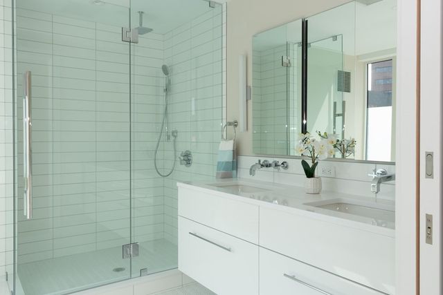 $2,600,000 | 110 Broad Street, Unit 404, Boston, MA 02110