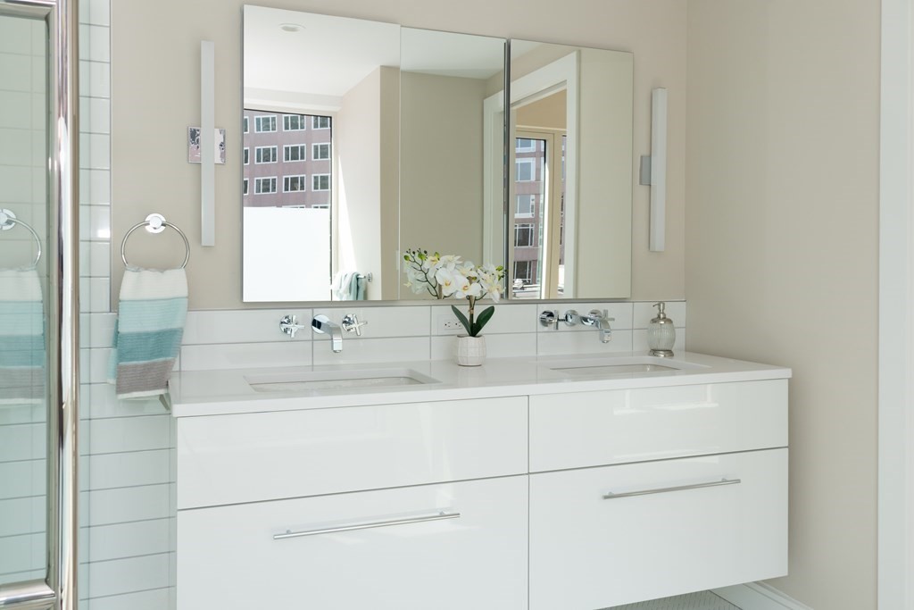 110 Broad Street, Unit 404 Boston, MA 02110 - Photo 10 of 14