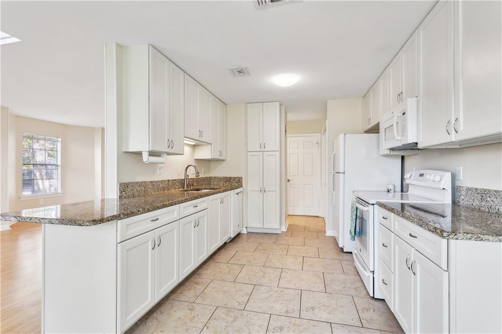 305 Audubon Trace, Unit 305 Jefferson, LA 70121 - Photo 6 of 21