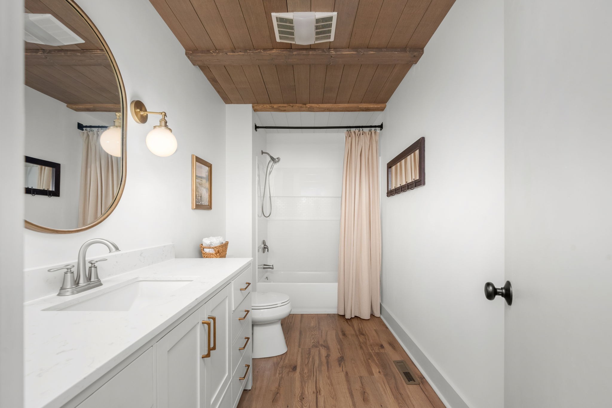 268 Davis Road Wartrace, TN 37183 - Photo 37 of 74 a bathroom with a sink a toilet a mirror and shower