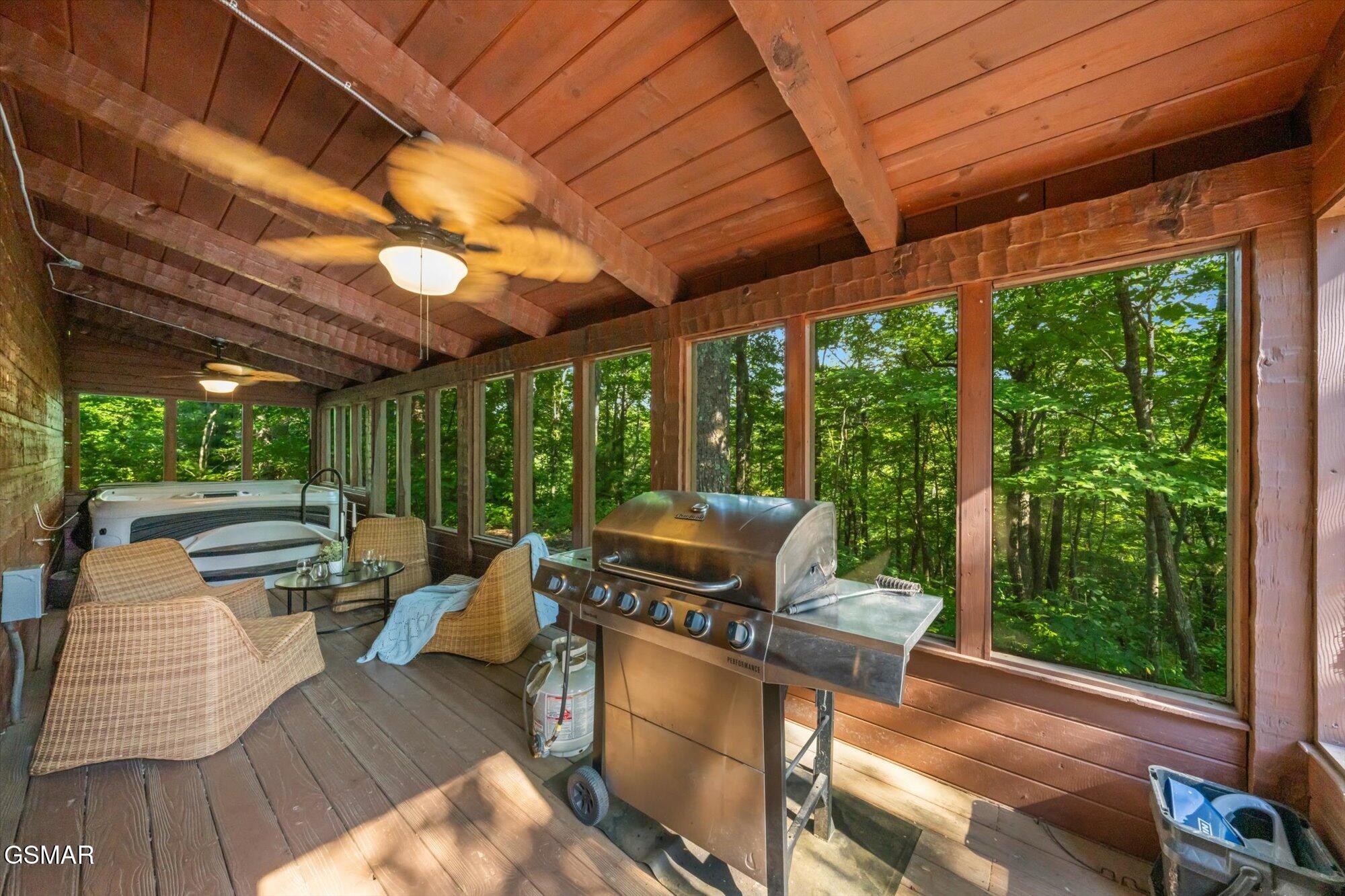 4372 Boogertown Road, Unit 2 Sevierville, TN 37876 - Photo 24 of 28 Gallery Image 24