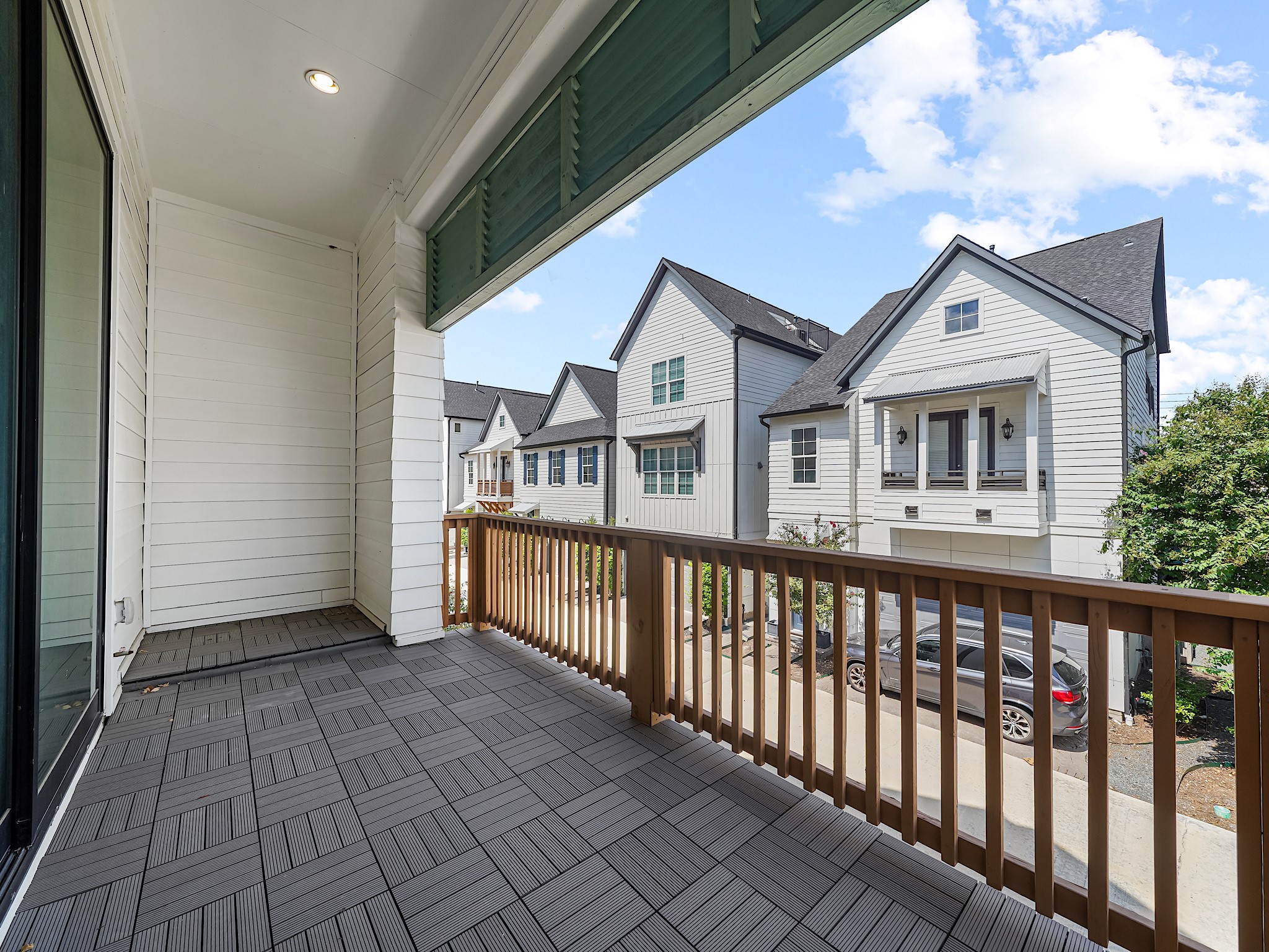 3411 Timbergrove Heights Street Houston, TX 77008 - Photo 18 of 33 a view of a house with wooden deck