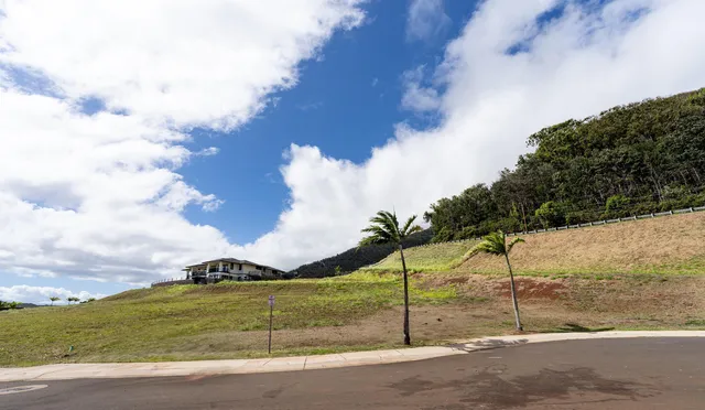 $819,000 | 20 North Laikeha Place, Unit 18, Wailuku, HI 96793