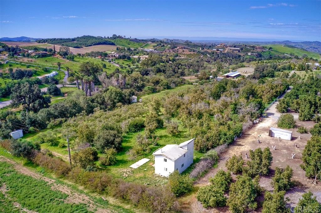 32255 Mountain View Road Bonsall, CA 92003 - Photo 11 of 18