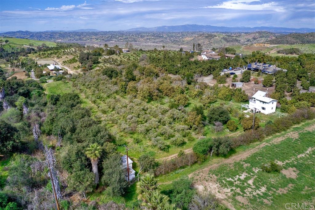 32255 Mountain View Road Bonsall, CA 92003 - Photo 9 of 18