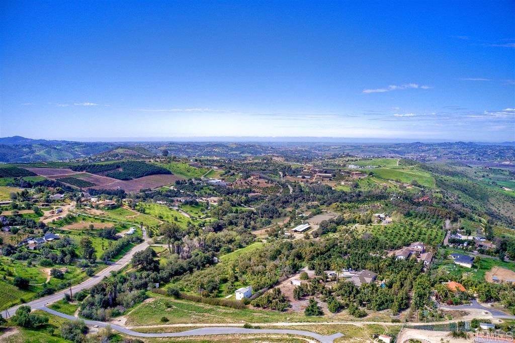 32255 Mountain View Road Bonsall, CA 92003 - Photo 10 of 18