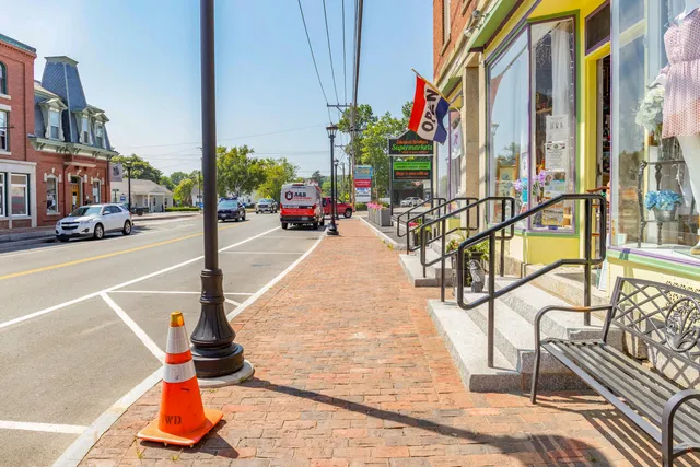 $875,000 | 28 East Main Street, Searsport, ME 04974