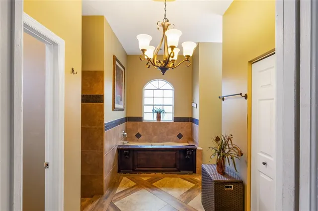 $560,000 | 2408 51st St Boulevard East, Bradenton, FL 34208