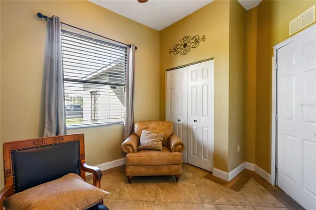 $560,000 | 2408 51st St Boulevard East, Bradenton, FL 34208