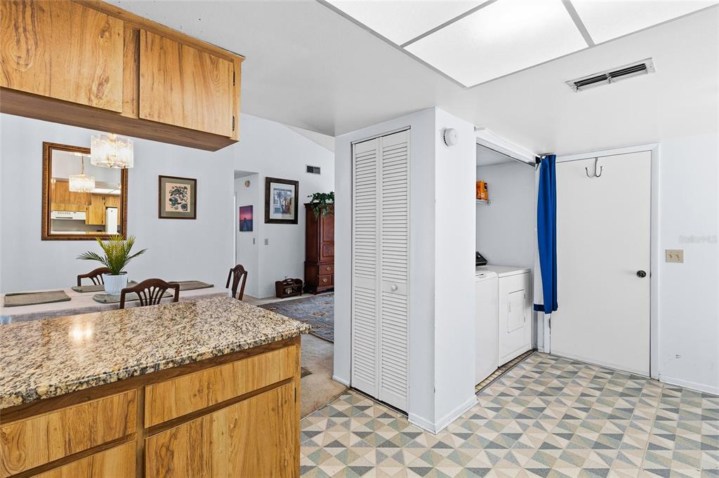 7401 121st Terrace Largo, FL 33773 - Photo 13 of 34