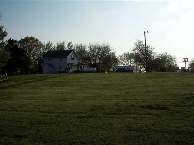 23903 West Concord Road Farmington, IL 61531 - Photo 3 of 14