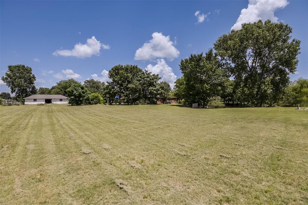 511 Farrar Road Waxahachie, TX 75165 - Photo 28 of 32