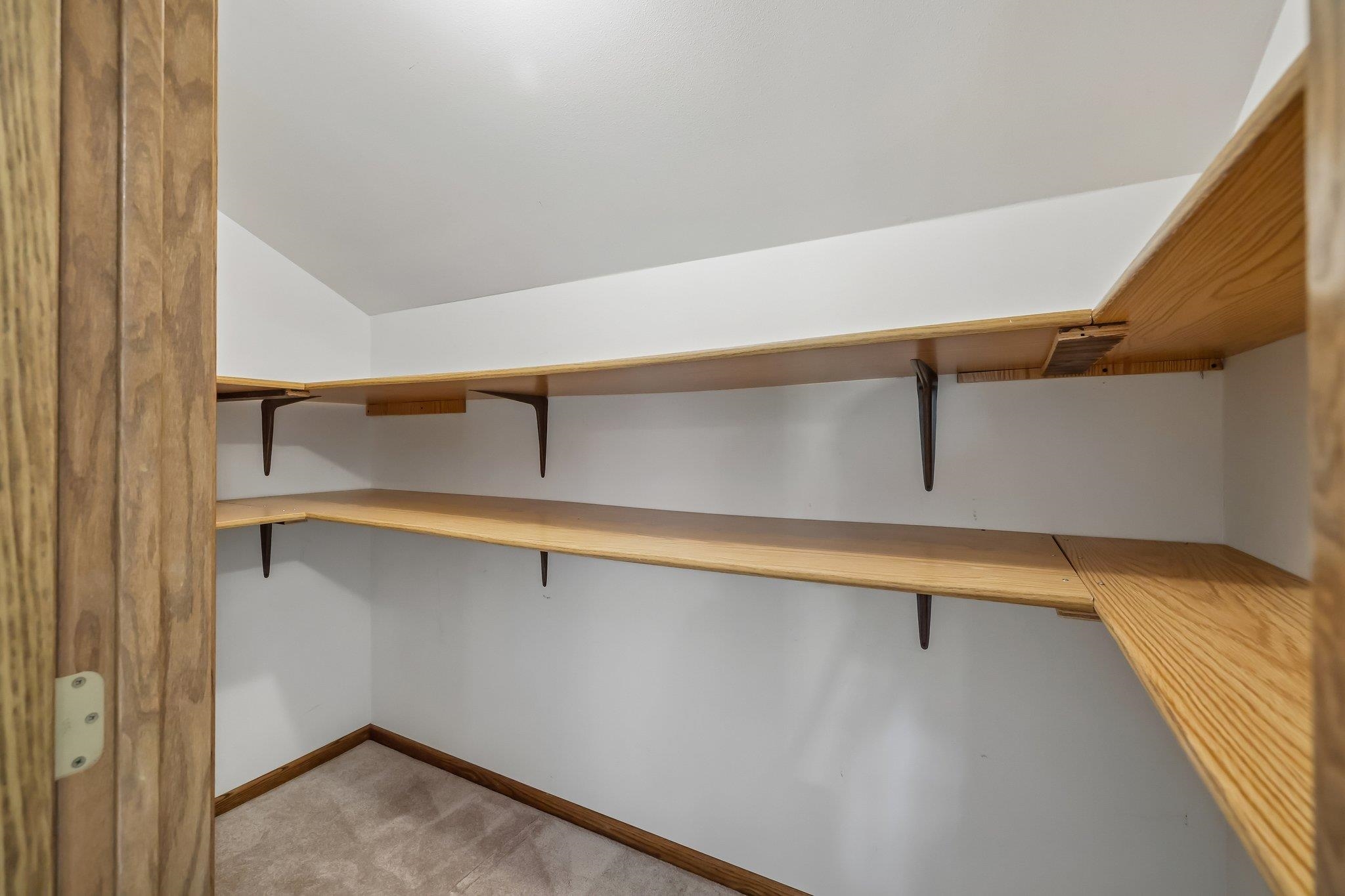 7100 Spring Hill Drive Middleton, WI 53562 - Photo 27 of 57