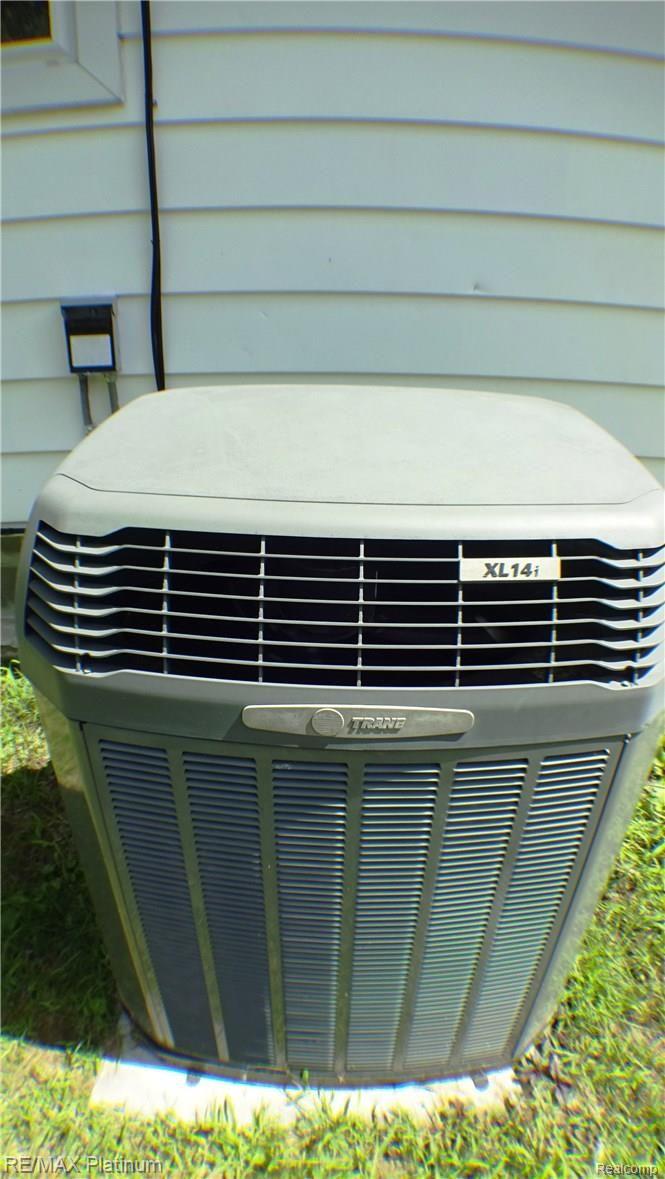 422 Fowler Street Howell, MI 48843 - Photo 24 of 25 C:\Users\user\Dropbox\1 Listings Current\Fowler St\Pic and Video\129.JPG