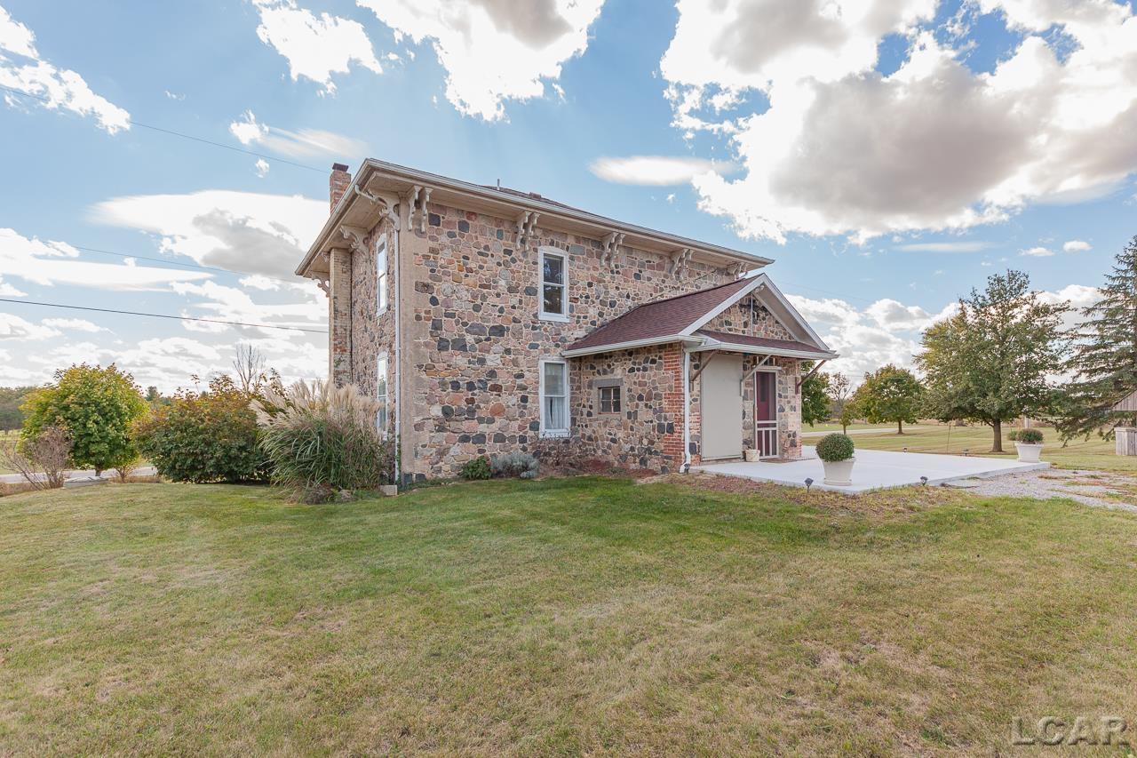 6400 Burton Road Adrian, MI 49221 - Photo 34 of 48 50162967-2f9c71a6-b91a-4323-9c11-0eececb728b7.JPG