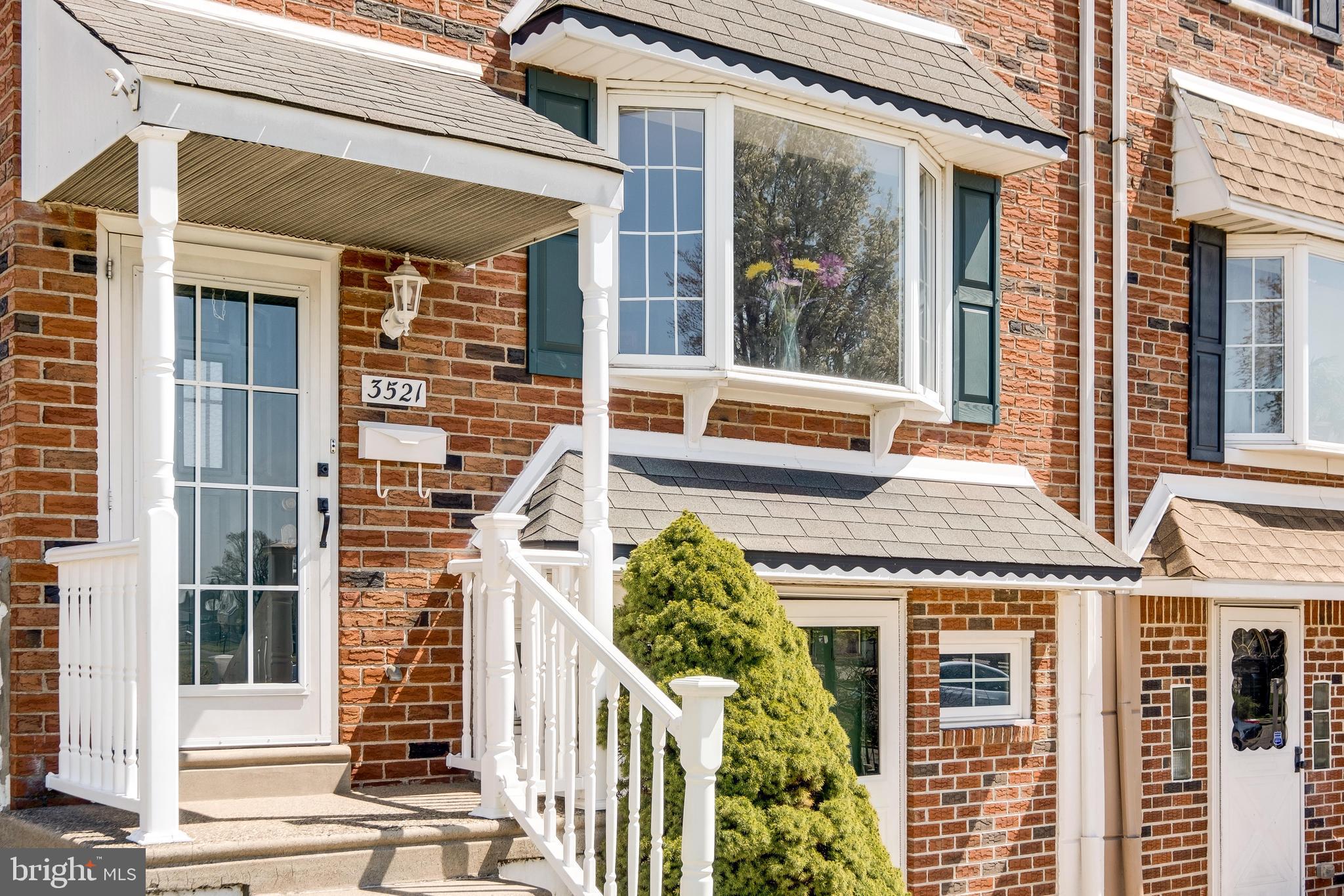 3521 Brookview Road Philadelphia, PA 19154 - Photo 47 of 49 Vinyl railings