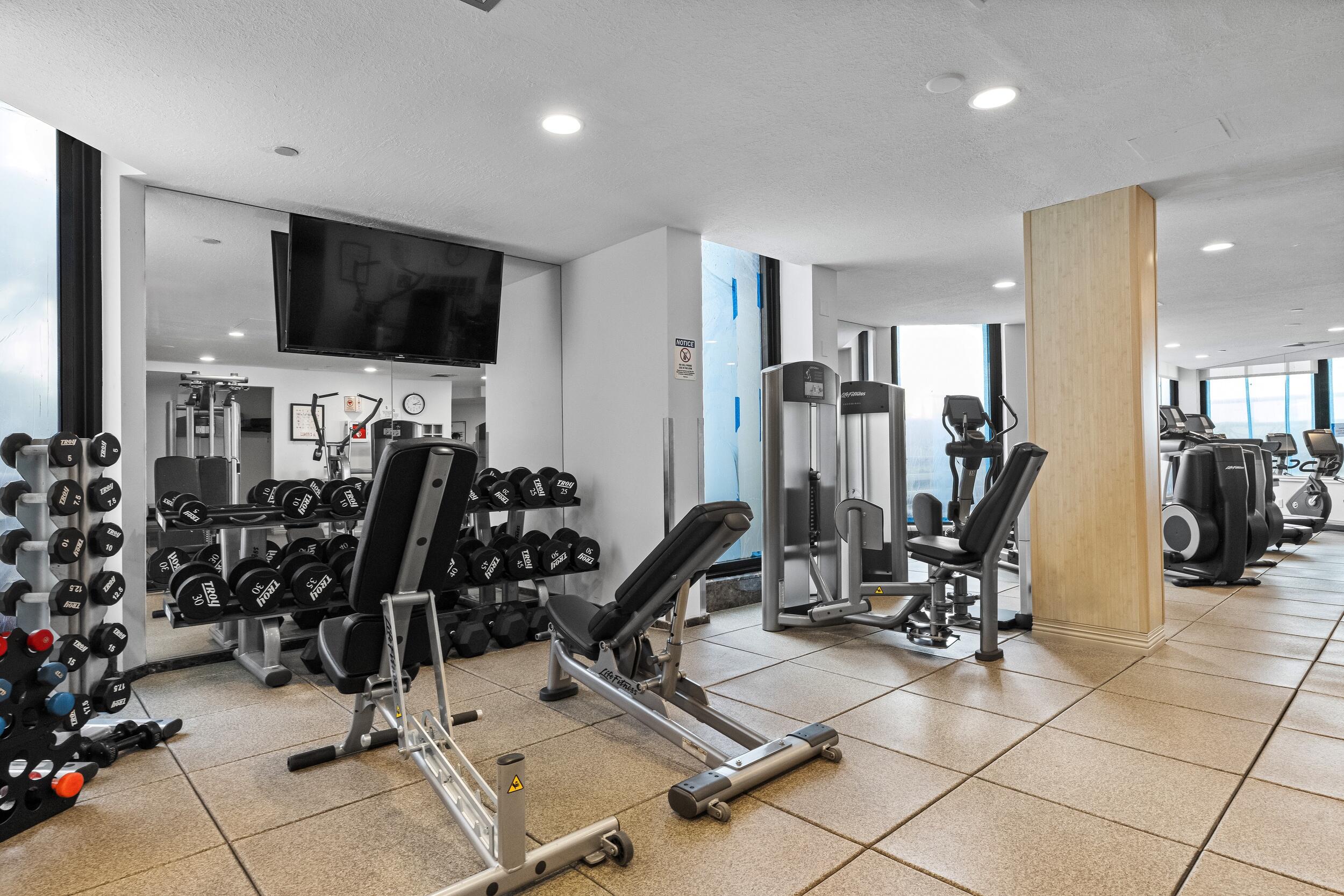 1500 South Ocean Boulevard, Unit 1505 Boca Raton, FL 33432 - Photo 46 of 48 Gym