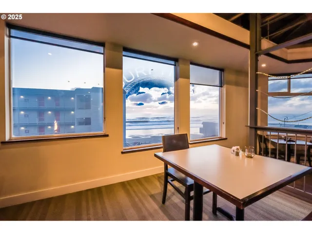 $368,000 | 1415 Northwest 31st Place, Unit 269, Lincoln City, OR 97367