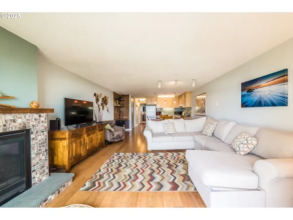 $368,000 | 1415 Northwest 31st Place, Unit 269, Lincoln City, OR 97367