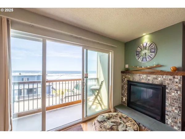 $368,000 | 1415 Northwest 31st Place, Unit 269, Lincoln City, OR 97367